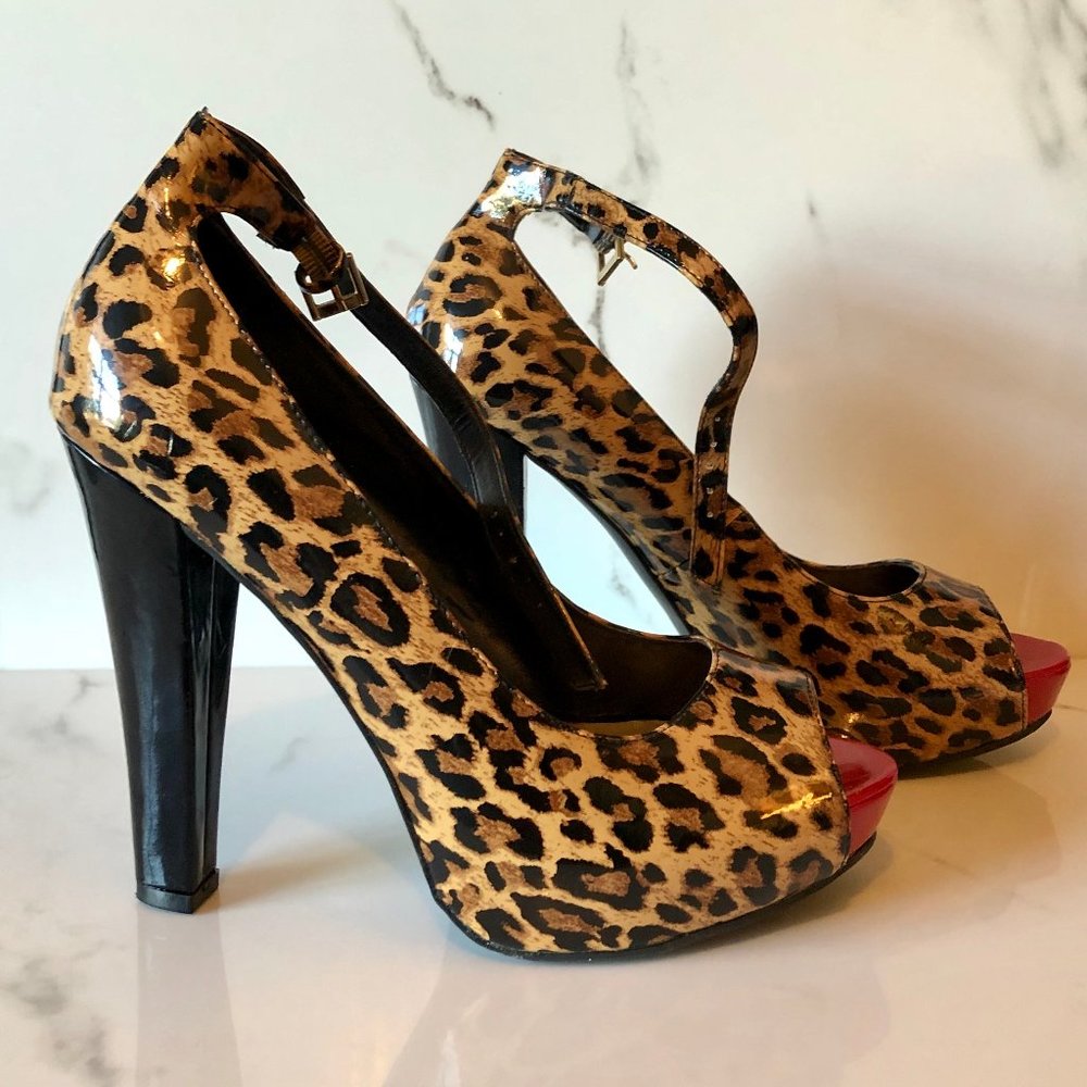 Guess animal print peep toe heels